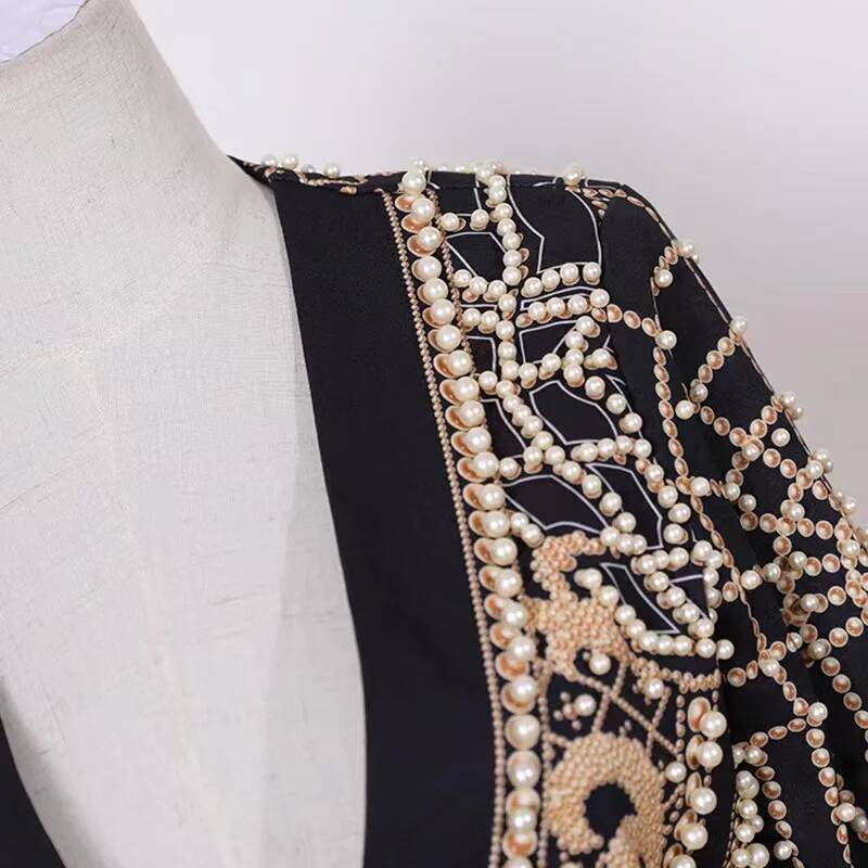 Modische Perlenverzierte V-Aus – Winter Clothing Taiwan Bewertung und Preis