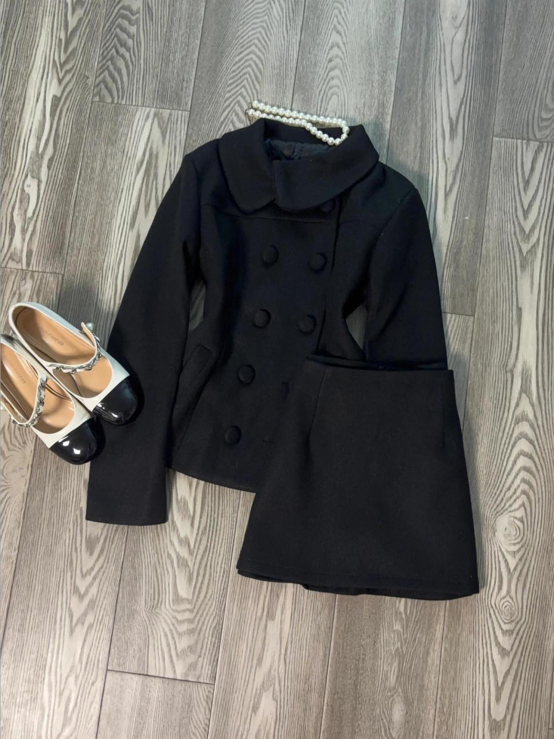 Französisches Winter-Elegantes – Winter Clothing Sales Bewertung und Preis
