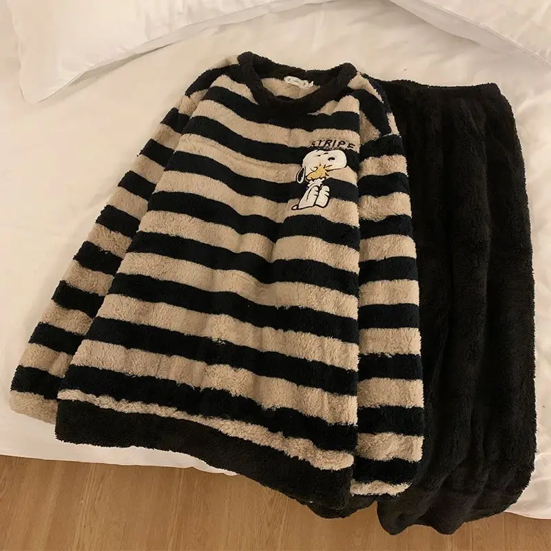 Snoopy Männer und Frauen Paar  – Winter Clothing Patterns Bewertung und Preis
