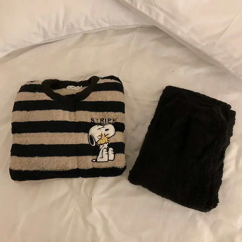 Snoopy Männer und Frauen Paar  – Winter Clothing Patterns Bewertung und Preis